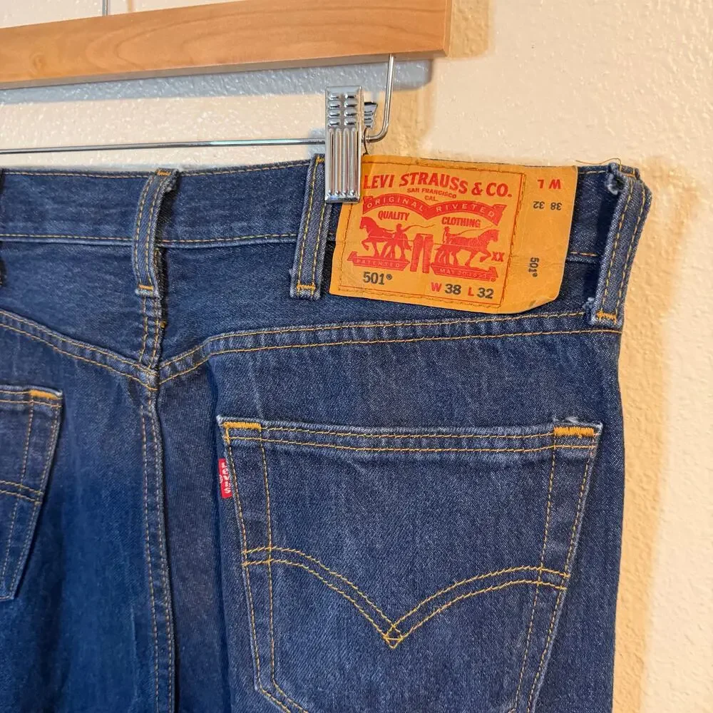 Levi's 501 Classic Button Fly Jeans Men's Size 38x32
